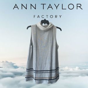 🌹 Ann Taylor Factory Sweater Top